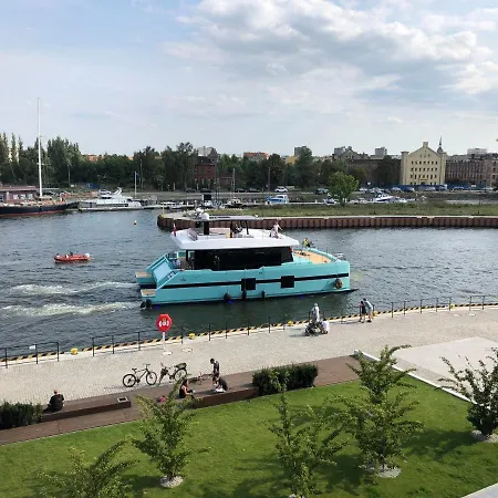 Aga Motlawa Starowka Appartamento Danzica