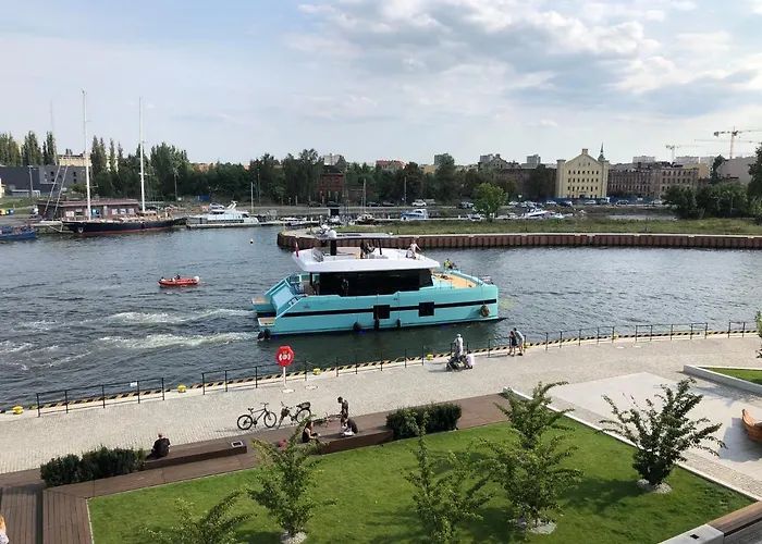 Aga Motlawa Starowka Daire Gdansk