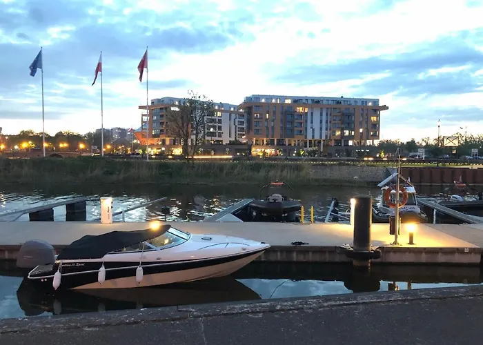 Aga Motlawa Starowka Daire Gdansk